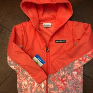 NWT Columbia Girls 4T Nylon & Fleece zip up jacket with hood.